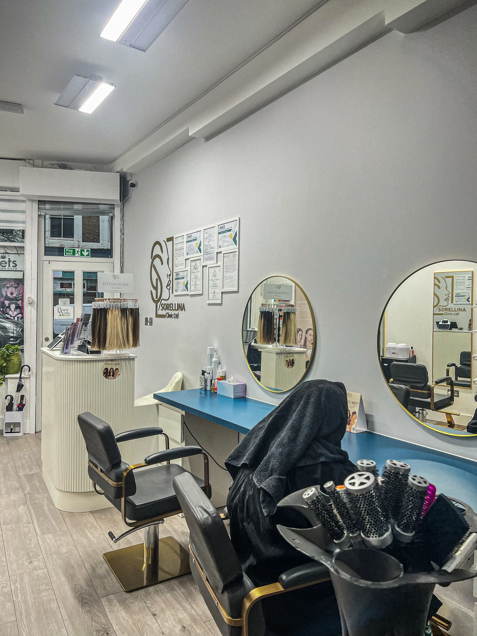 Inside Sorellina Clinic